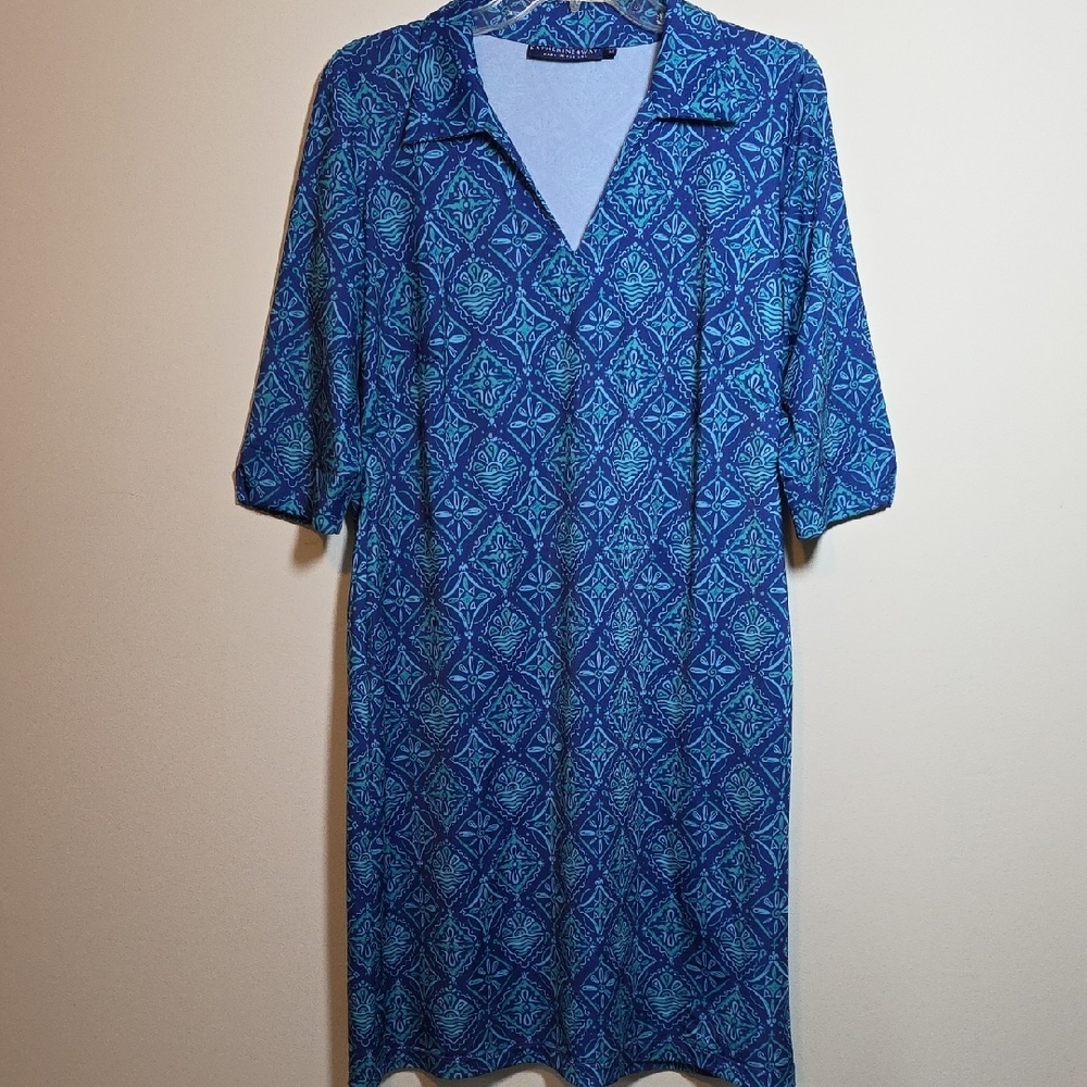 Katherine Way Green and Blue Coco Performance Dress with Collar. Sz Med
